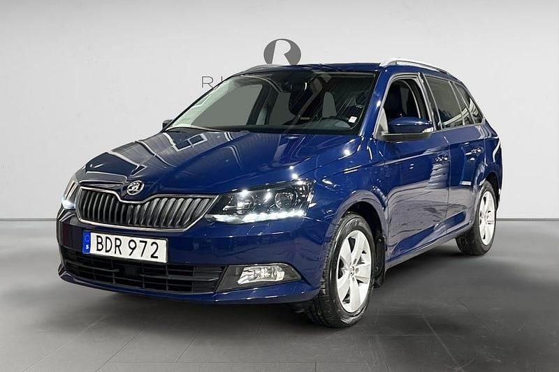 Blå Begagnad 2015 Skoda Fabia Style Kombi | 99 900 kr (Marknadspris) - Bild 1/3