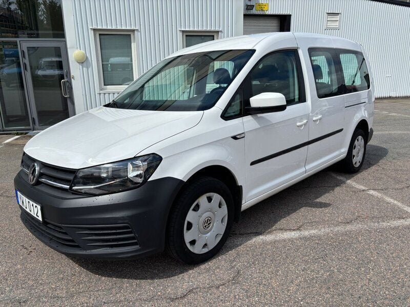 Vit Begagnad 2018 VW Caddy Maxi Life Life Minibuss | 116 000 kr - Bild 1/4