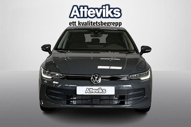 Ny VW Golf VIII Edition 150 HK (110 kW) 2025 Halvkombi