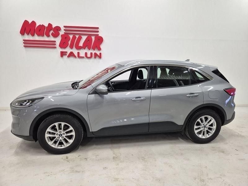 Grå Begagnad 2022 Ford Kuga SUV | 289 900 kr (Lite dyr) - Bild 1/4