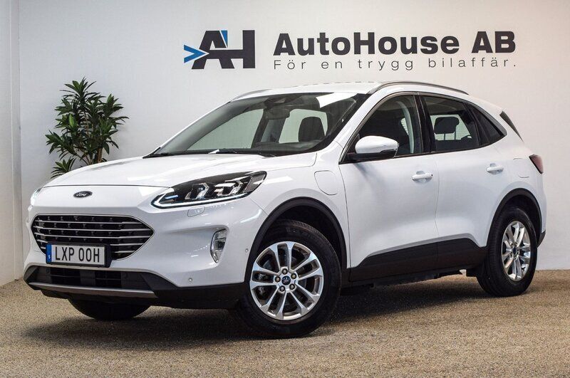 Vit Begagnad 2021 Ford Kuga SUV | 224 000 kr (Superpris) - Bild 1/4