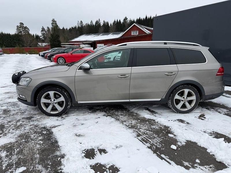 Begagnad VW Passat Alltrack 177 HK (130 kW) 2014 Brun Kombi