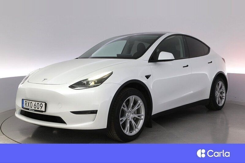 Begagnad 2023 Tesla Model Y Long Range SUV | 419 900 kr - Bild 1/3