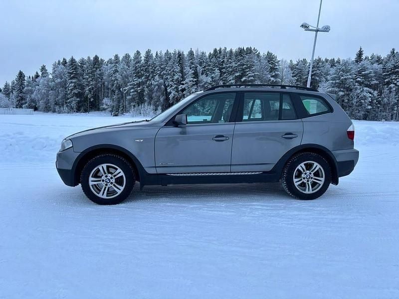 Begagnad 2009 BMW X3 SUV | 60 000 kr (Marknadspris) - Bild 1/4