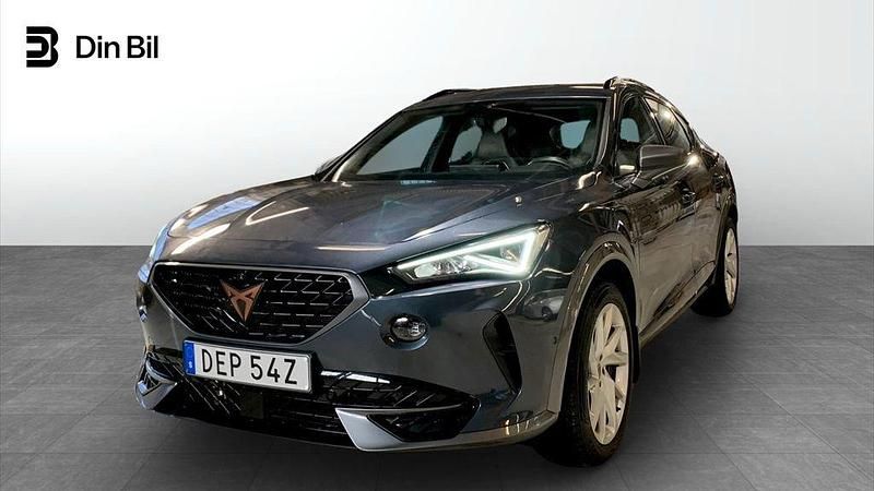 Grå Begagnad 2021 Cupra Formentor VZ SUV | 284 900 kr (Marknadspris) - Bild 1/4
