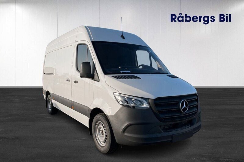 Begagnad Mercedes Sprinter 170 HK (125 kW) 2023 Vit Van