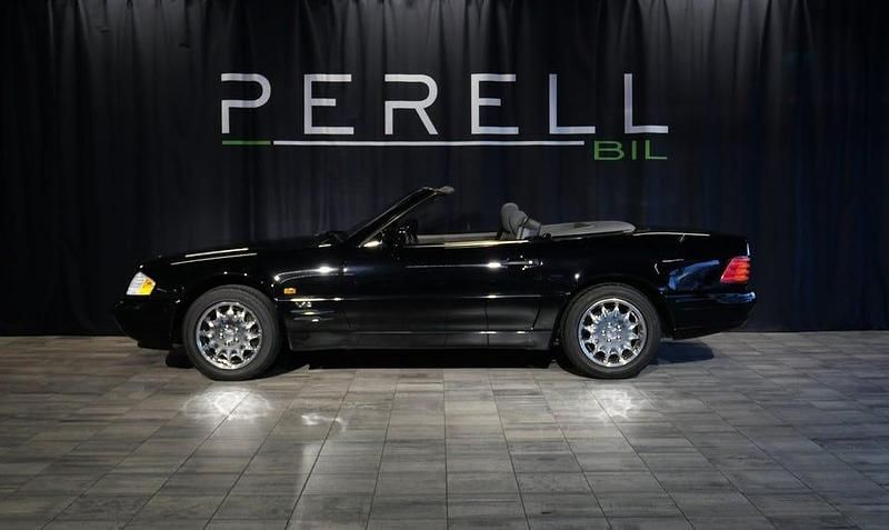 Begagnad Mercedes SL600 394 HK (289 kW) 1997 Svart Cab