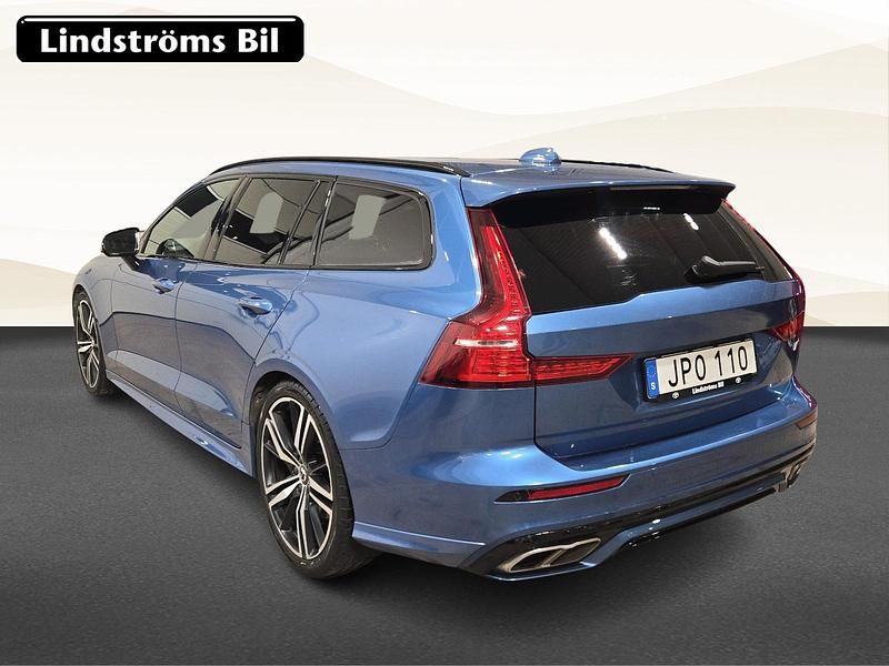 Begagnad Volvo V60 R-Design 314 HK (230 kW) 2018 Blå Kombi