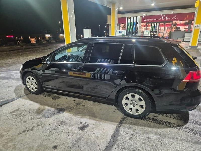 Begagnad VW Golf VII 150 HK (110 kW) 2015