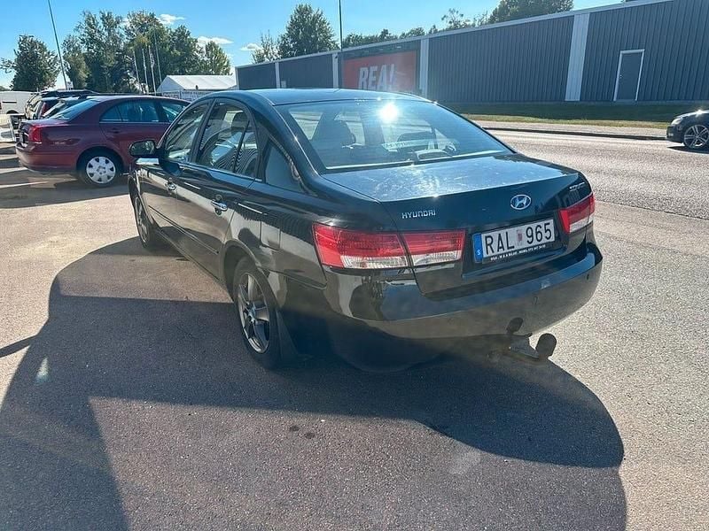 Svart Begagnad 2007 Hyundai Sonata Sedan | 26 000 kr - Bild 1/3