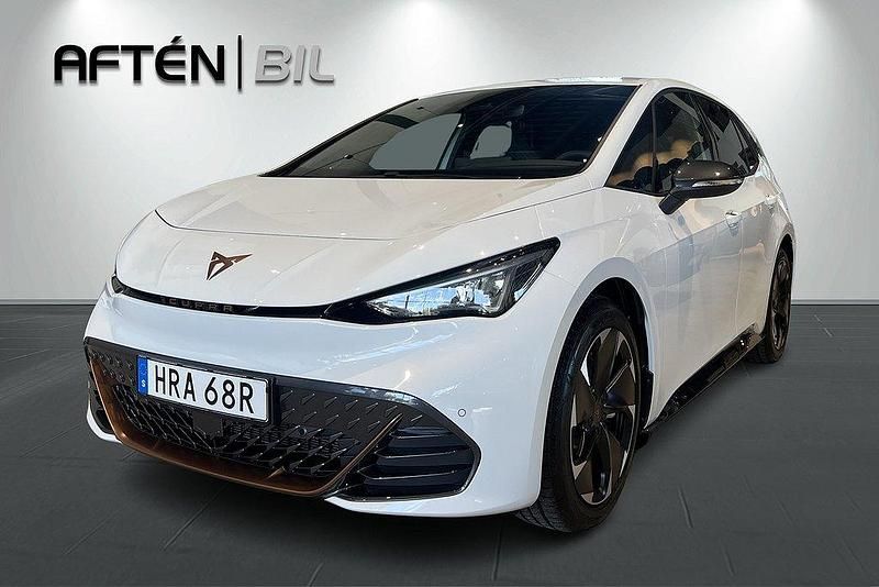 Vit Begagnad 2024 Cupra Born e-Boost Halvkombi | 379 000 kr (Dyr) - Bild 1/3