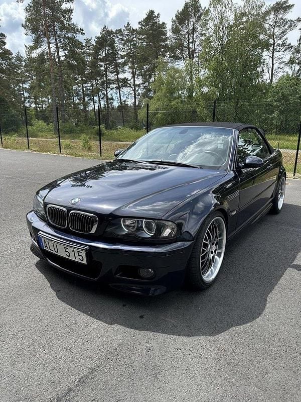Svart Begagnad 2004 BMW M3 Cabriolet Cab | 355 000 kr (Bra pris) - Bild 1/4
