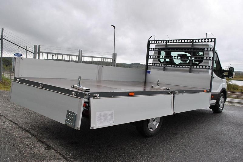 Ny 2025 Ford Transit Trend Van | 514 250 kr - Bild 1/4