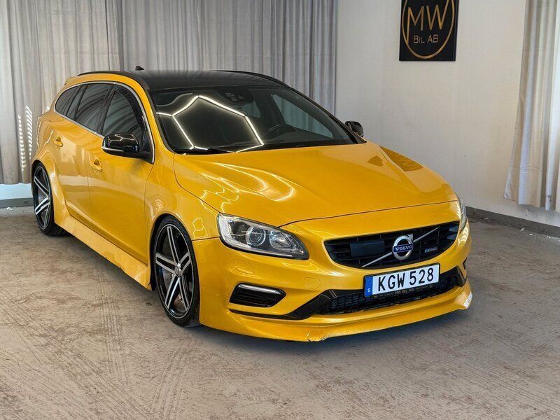 Gul Begagnad 2014 Volvo V60 R-Design Kombi | 89 900 kr (Bra pris) - Bild 1/4