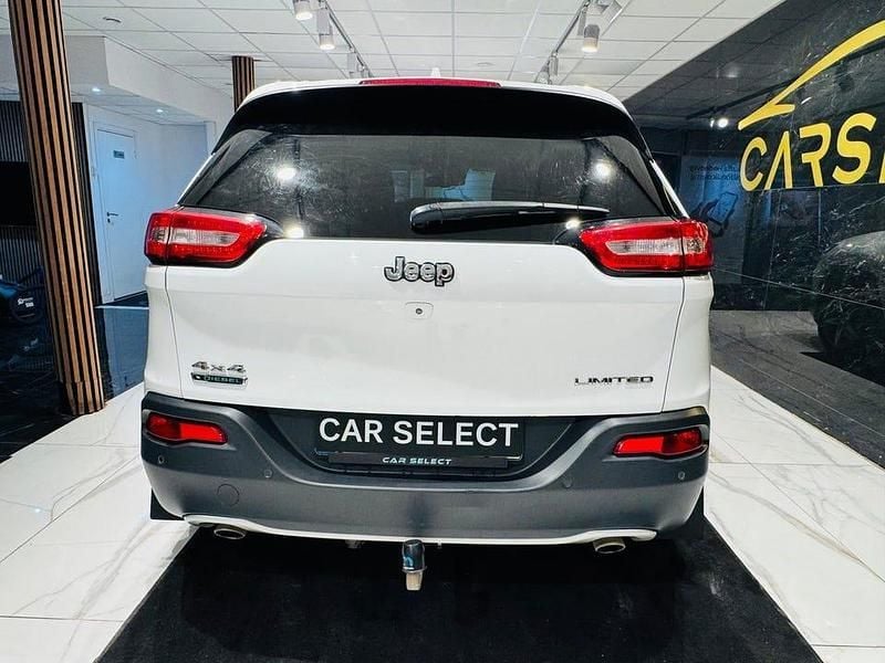 Begagnad Jeep Cherokee 170 HK (125 kW) 2014 Vit SUV