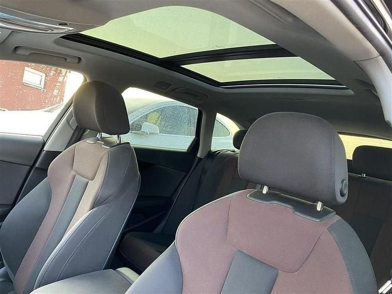 Begagnad Audi A4 Business 272 HK (200 kW) 2016 Svart Kombi