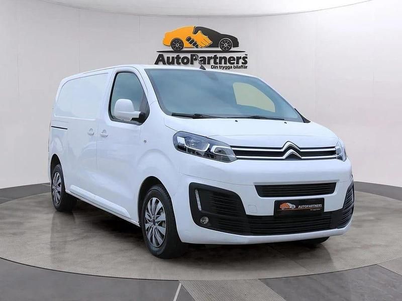 Begagnad Citroën Jumpy 123 HK (90 kW) 2016 Vit Minibuss