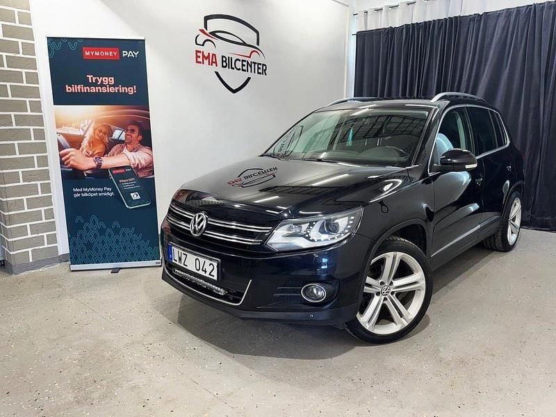 Svart Begagnad 2011 VW Tiguan Sport SUV | 109 999 kr (Marknadspris) - Bild 1/4