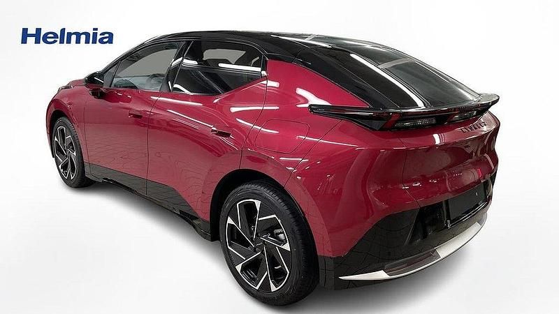 Ny Lynk & Co 02 275 HK (202 kW) 2025 Röd SUV