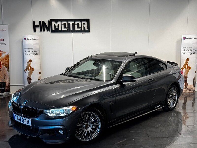 Grå Begagnad 2013 BMW 428 M Sport Sportkupé | 199 900 kr (Marknadspris) - Bild 1/4