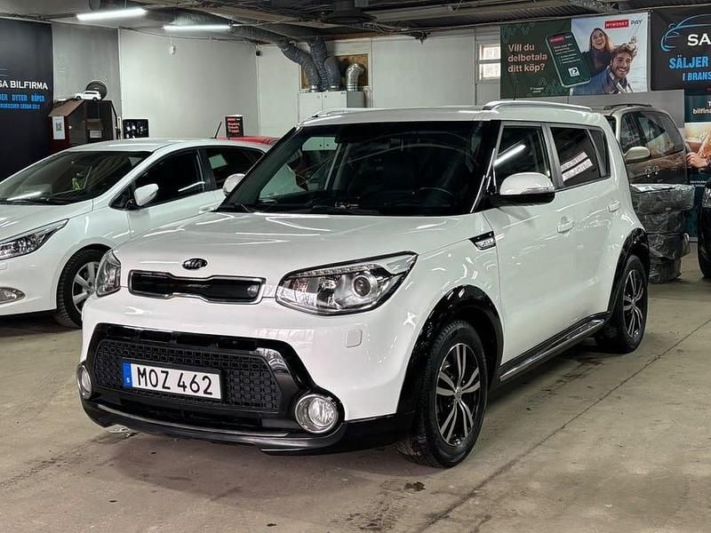 Begagnad Kia Soul 136 HK (100 kW) 2015 Vit SUV