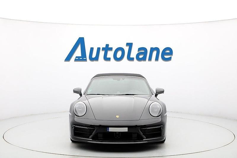 Begagnad Porsche 911 Targa 4S 451 HK (331 kW) 2024 Jet black metallic Cab