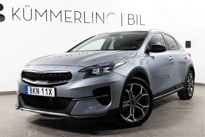 Begagnad Kia XCeed Advance 143 HK (105 kW) 2022 Grå SUV