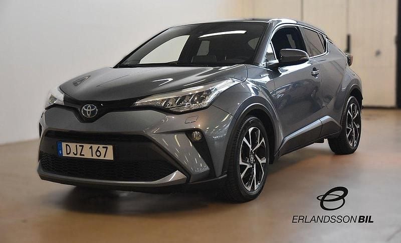 Grå Begagnad 2020 Toyota C-HR Edition SUV | 224 900 kr (Marknadspris) - Bild 1/4
