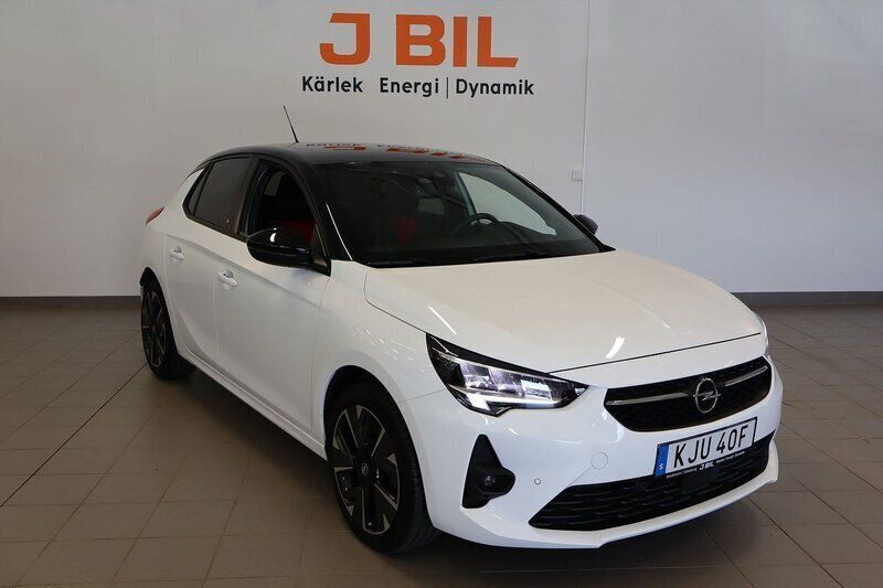 Vit Begagnad 2021 Opel Corsa-e Design Edition Halvkombi | 179 900 kr (Marknadspris) - Bild 1/4