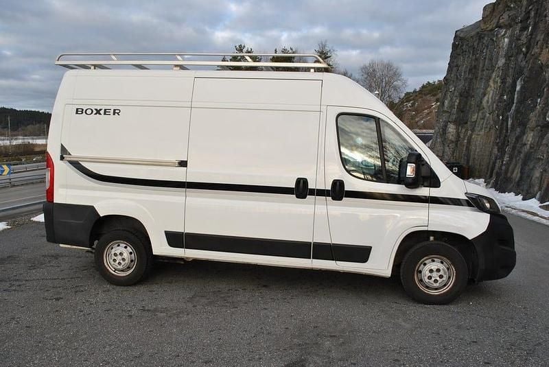 Begagnad Peugeot Boxer 131 HK (96 kW) 2019 Vit Van
