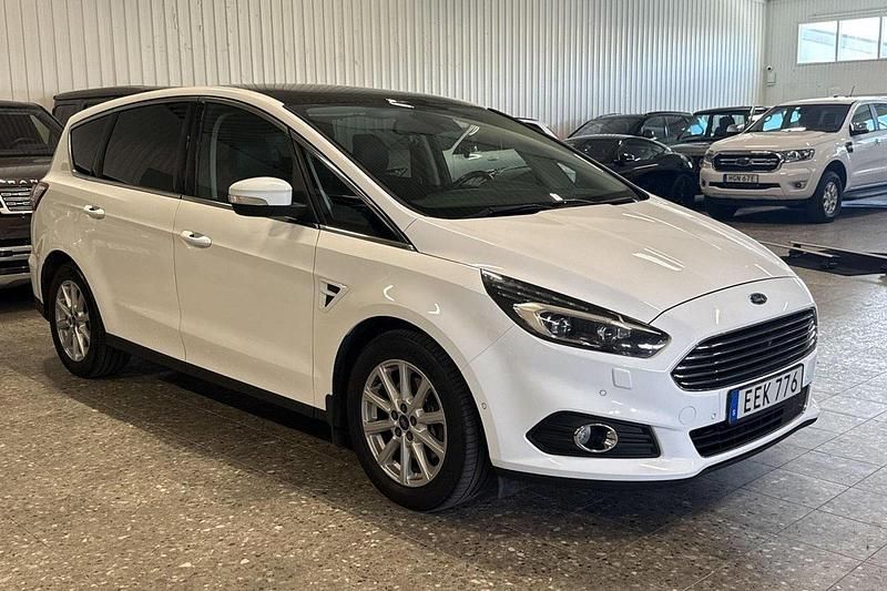 Vit Begagnad 2016 Ford S-MAX S Minibuss | 179 000 kr - Bild 1/3