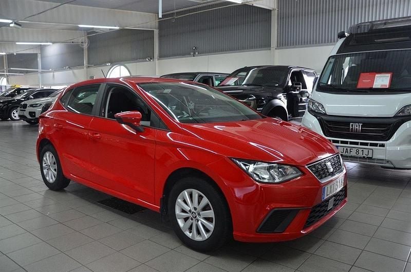 Röd Begagnad 2020 Seat Ibiza Style Halvkombi | 149 900 kr (Marknadspris) - Bild 1/4