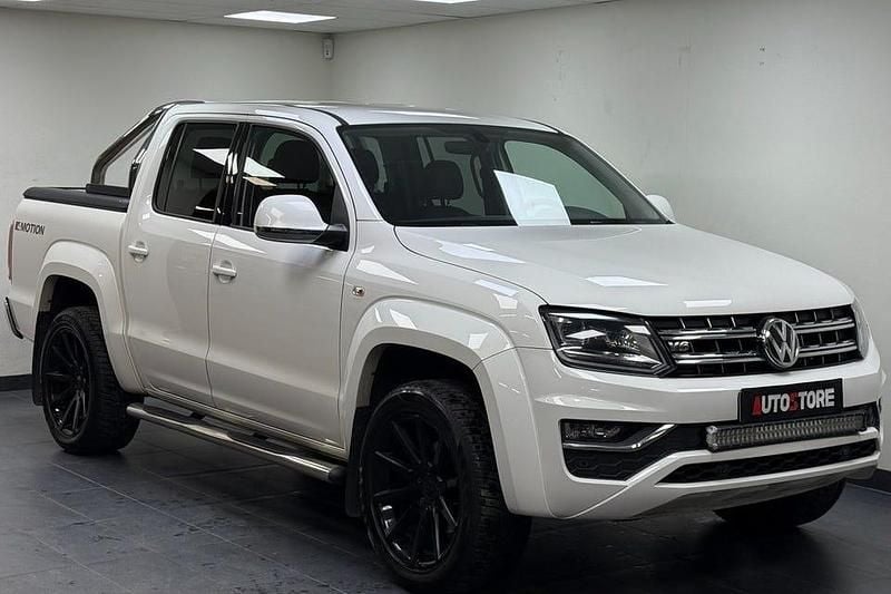 Vit Begagnad 2018 VW Amarok Aventura Pickup | 239 900 kr (Superpris) - Bild 1/4
