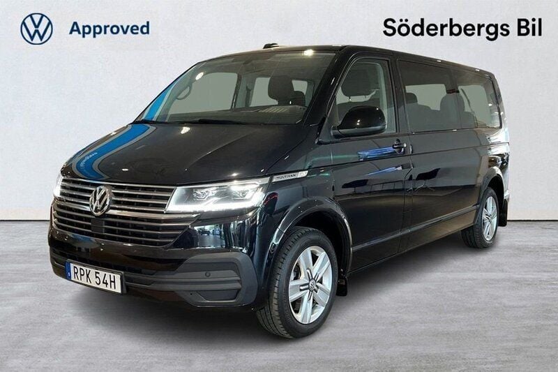 Svart Begagnad 2021 VW Multivan Van | 589 900 kr (Marknadspris) - Bild 1/4