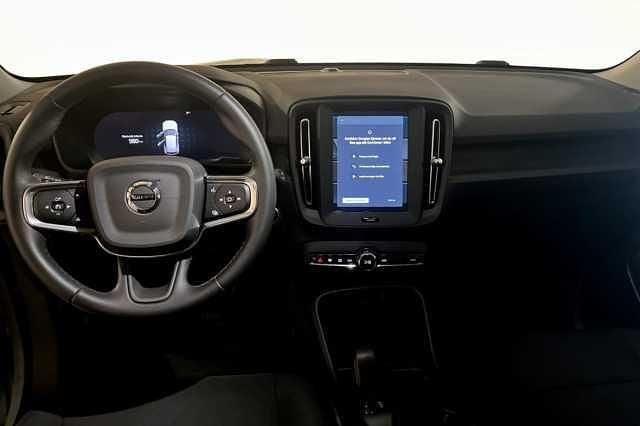 Begagnad Volvo XC40 163 HK (119 kW) 2024 SUV