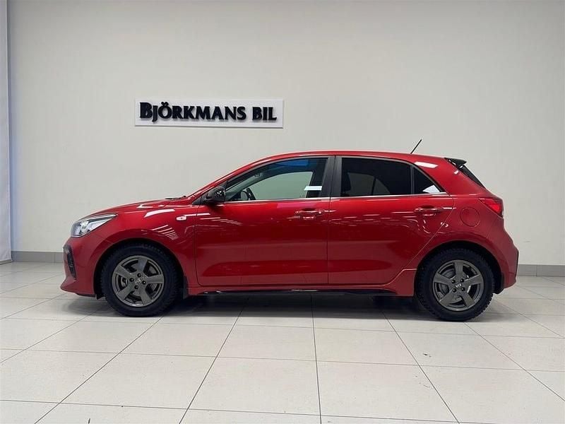Begagnad Kia Rio GT-Line 120 HK (88 kW) 2019 Röd Sedan