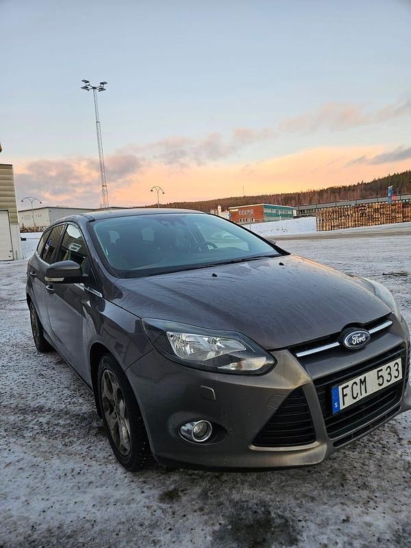 Begagnad 2014 Ford Focus Kombi | 49 000 kr (Superpris) - Bild 1/2
