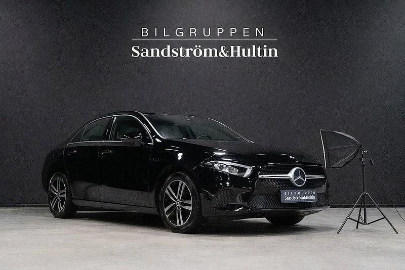 Begagnad Mercedes A250 160 HK (117 kW) 2020 Svart Sedan