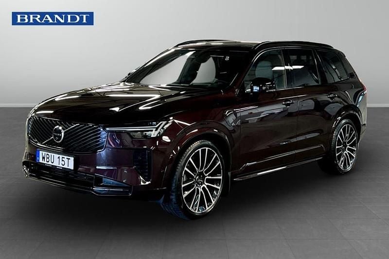 Mörkröd (röd) Begagnad 2025 Volvo XC90 Ultra SUV | 919 000 kr - Bild 1/4