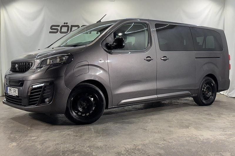 Grå Begagnad 2021 Peugeot e-Traveller Minibuss | 369 900 kr - Bild 1/4