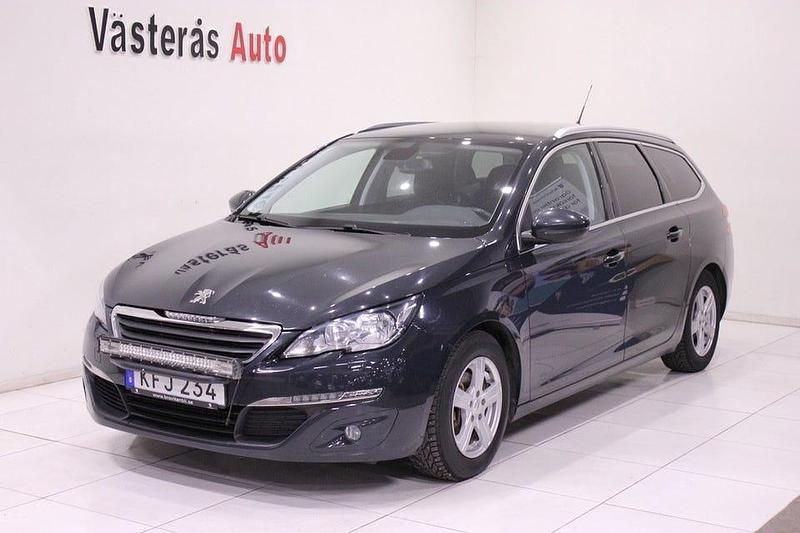 Mörkgrå Begagnad 2015 Peugeot 308 SW Active Kombi | 44 000 kr (Bra pris) - Bild 1/4