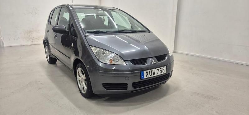 Begagnad Mitsubishi Colt 95 HK (69 kW) 2007