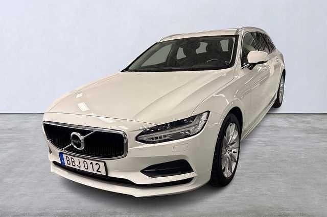 Vit Begagnad 2019 Volvo V90 Momentum Kombi | 234 900 kr (Marknadspris) - Bild 1/4
