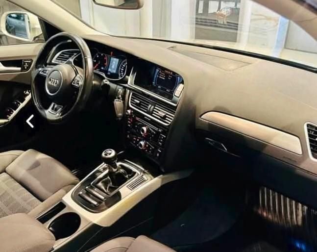 Silver Begagnad 2015 Audi A4 Sport Kombi | 135 000 kr (Bra pris) - Bild 1/4