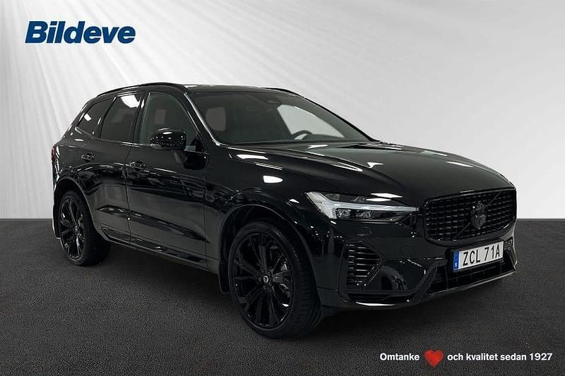 Svart Begagnad 2025 Volvo XC60 Plus SUV | 559 900 kr (Lite dyr) - Bild 1/4