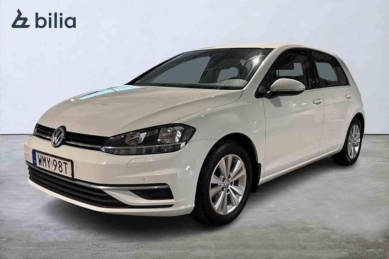 Vit Begagnad 2020 VW Golf VII Halvkombi | 169 000 kr (Marknadspris) - Bild 1/1