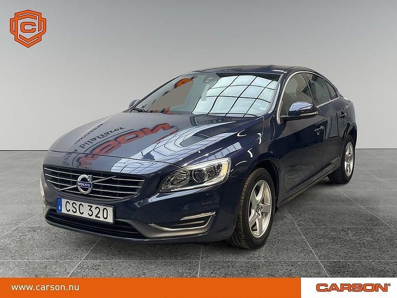 Blå Begagnad 2014 Volvo S60 Momentum Sedan | 147 900 kr (Lite dyr) - Bild 1/3