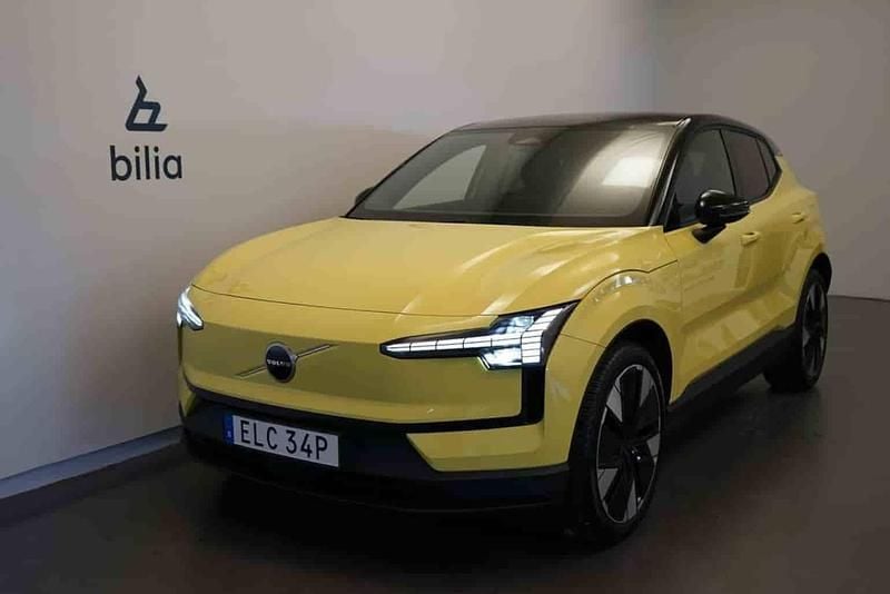 Gul Begagnad 2025 Volvo EX30 Single Motor Extended Range SUV | 389 500 kr (Lite dyr) - Bild 1/1