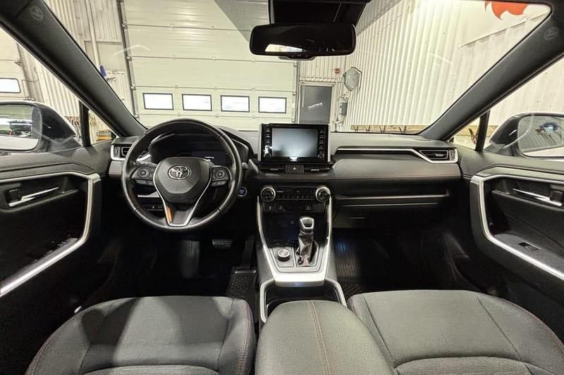 Begagnad Toyota RAV4 310 HK (228 kW) 2022 Vit SUV