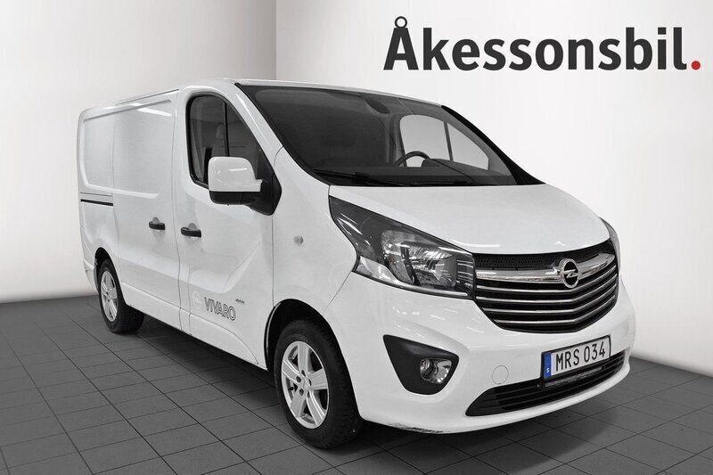 Vit Begagnad 2016 Opel Vivaro Van | 119 000 kr (Marknadspris) - Bild 1/4